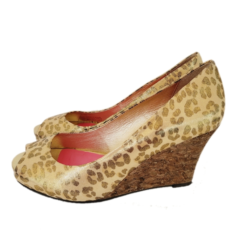 Lilly Pulitzer Cheetah Peep Toe Wedge Shoe…